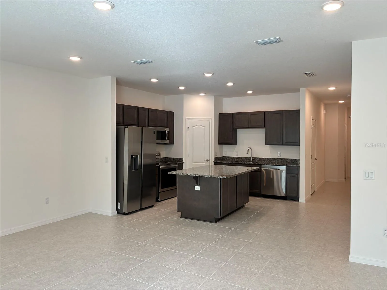 12523 NW 7TH PL