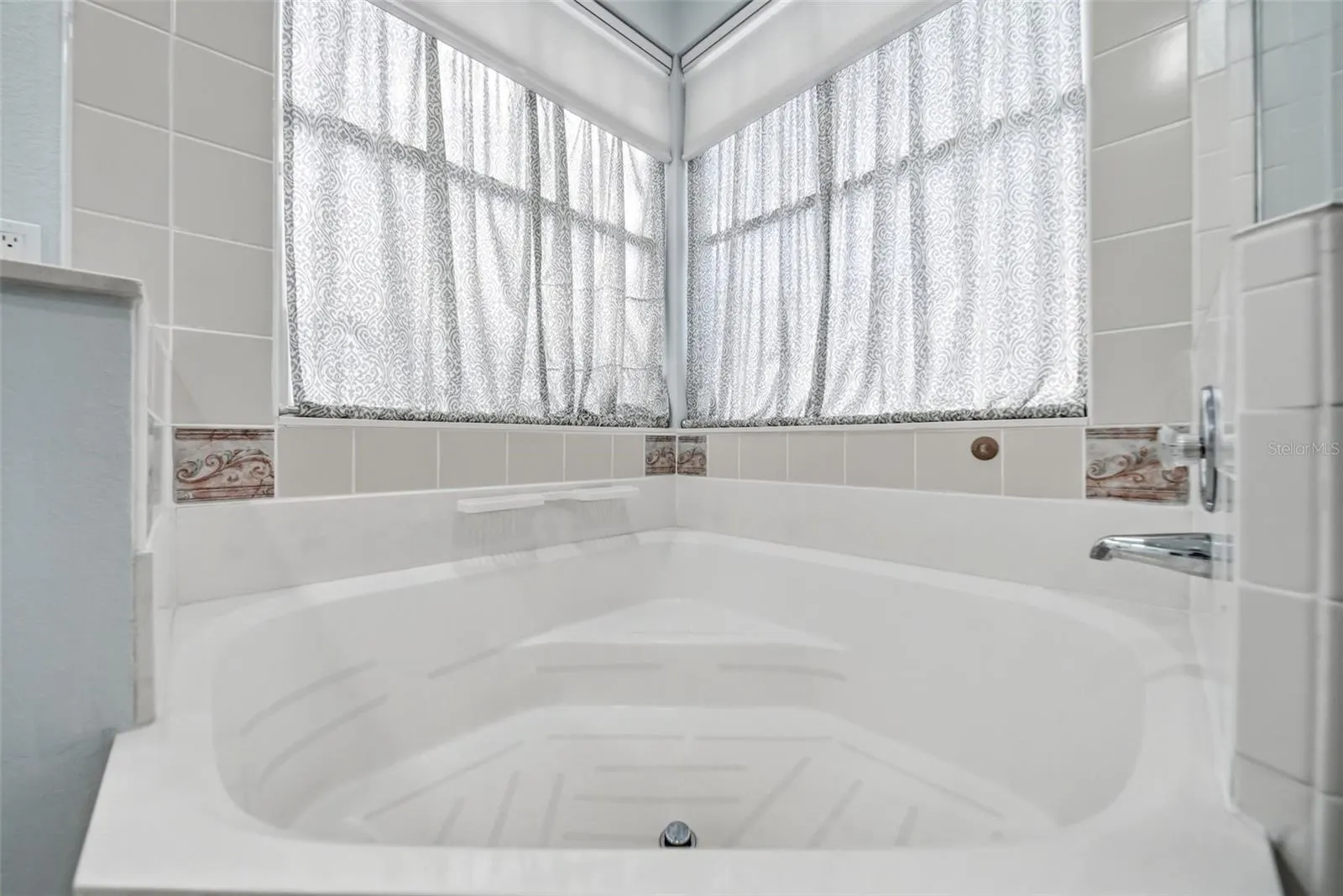 4901 SUDBURY CT
