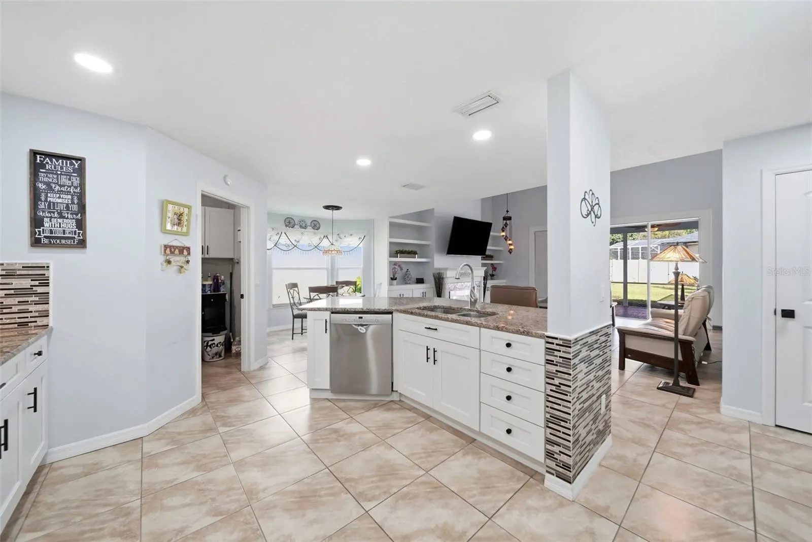 4901 SUDBURY CT