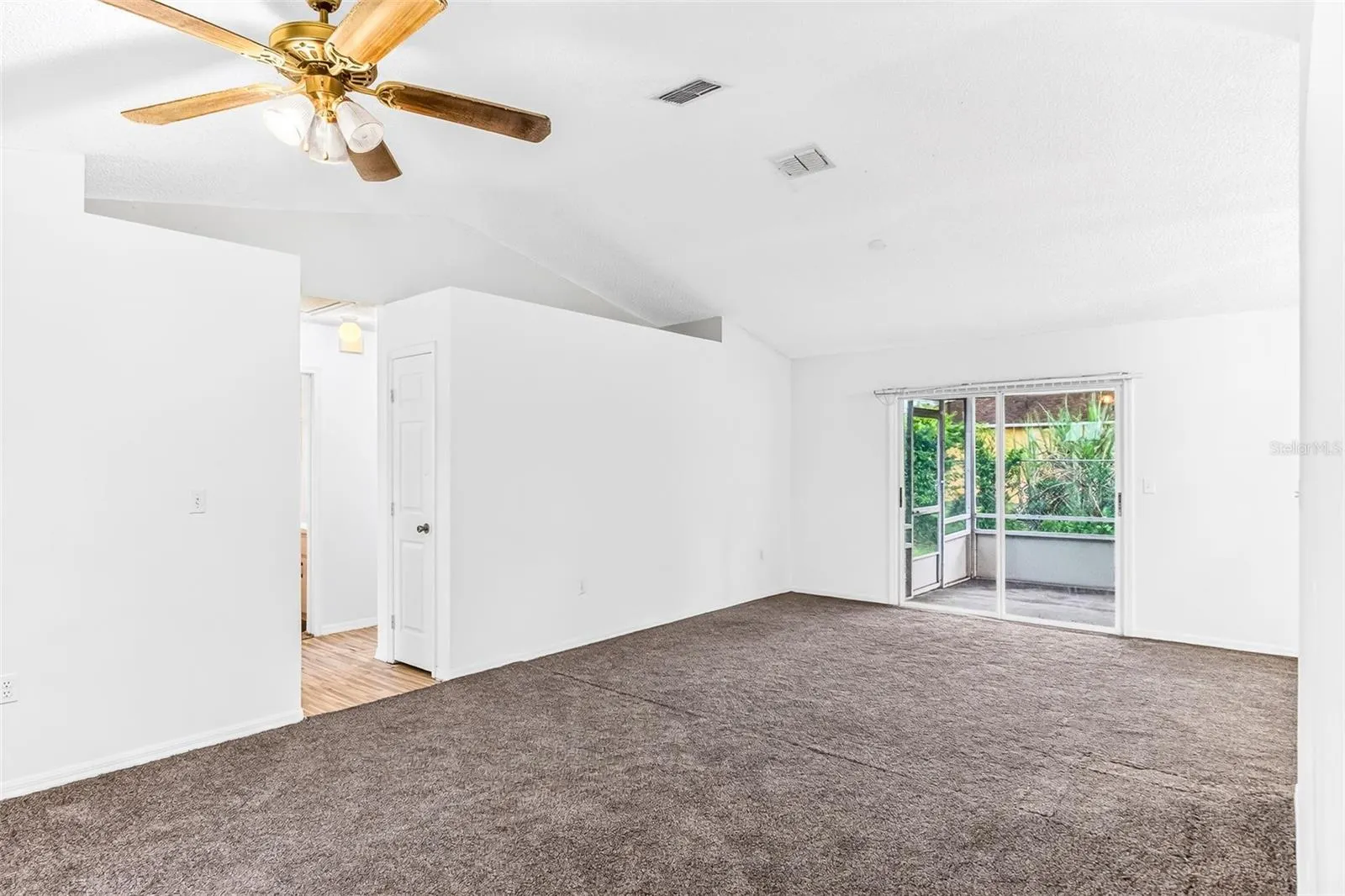 602 CARIBOU CT