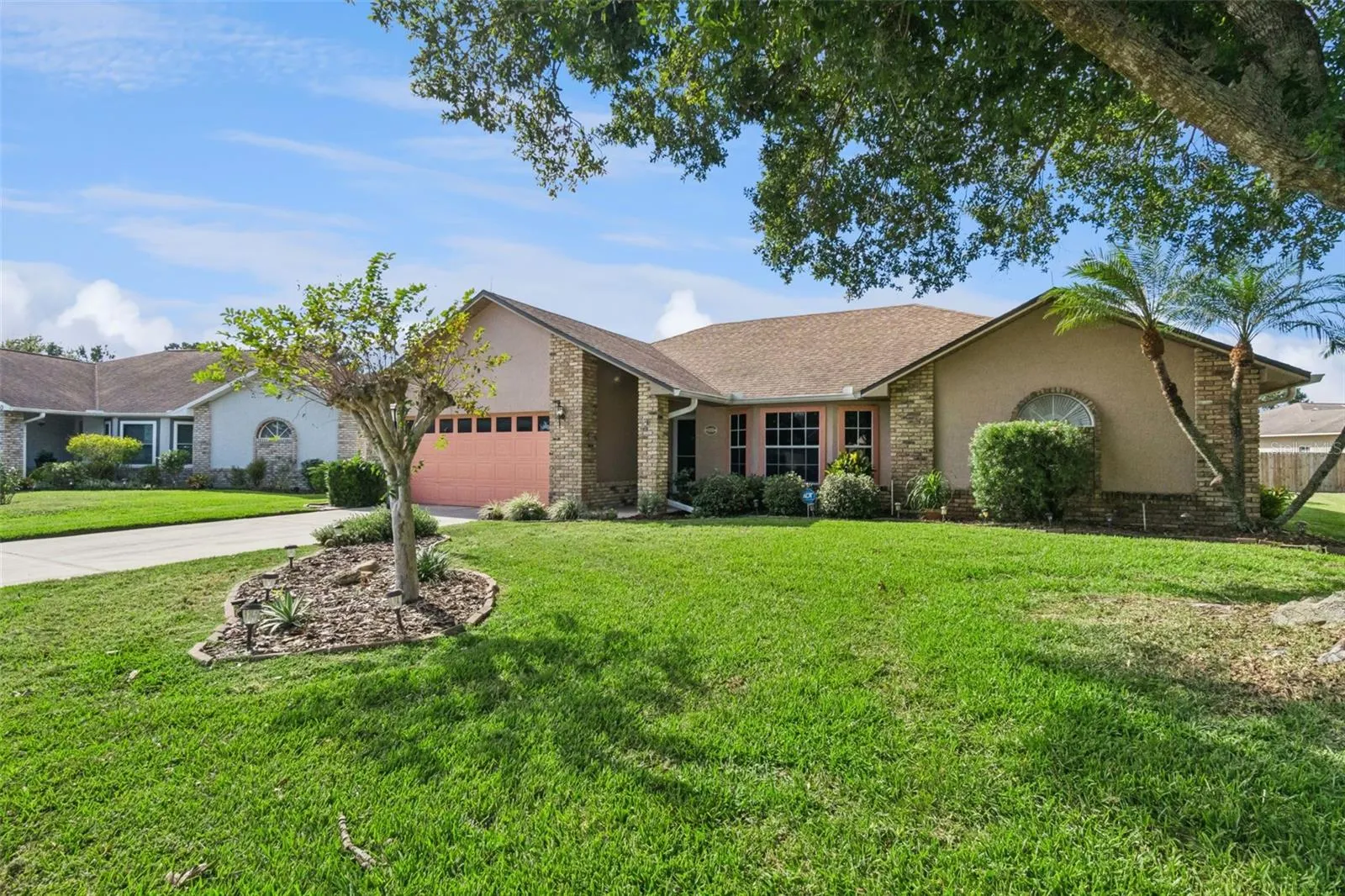 1512 READE CIR