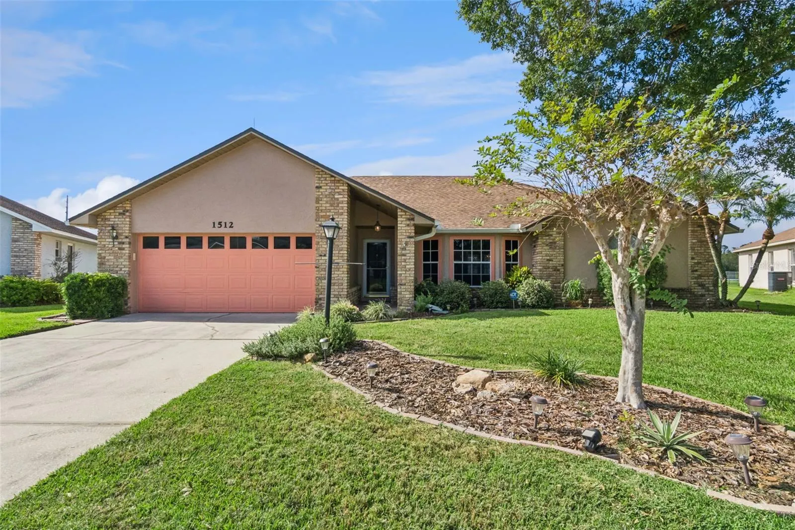 1512 READE CIR
