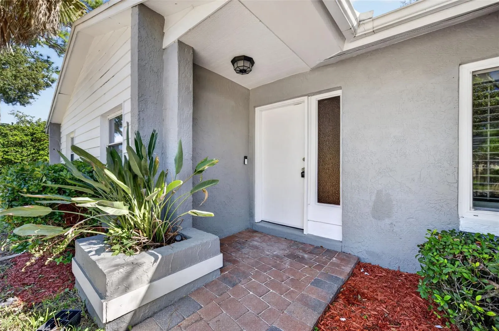 326 COBLE DR