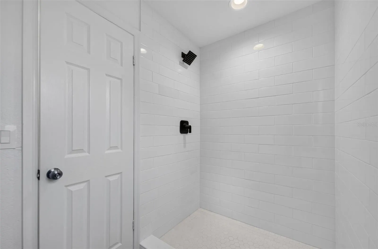 326 COBLE DR