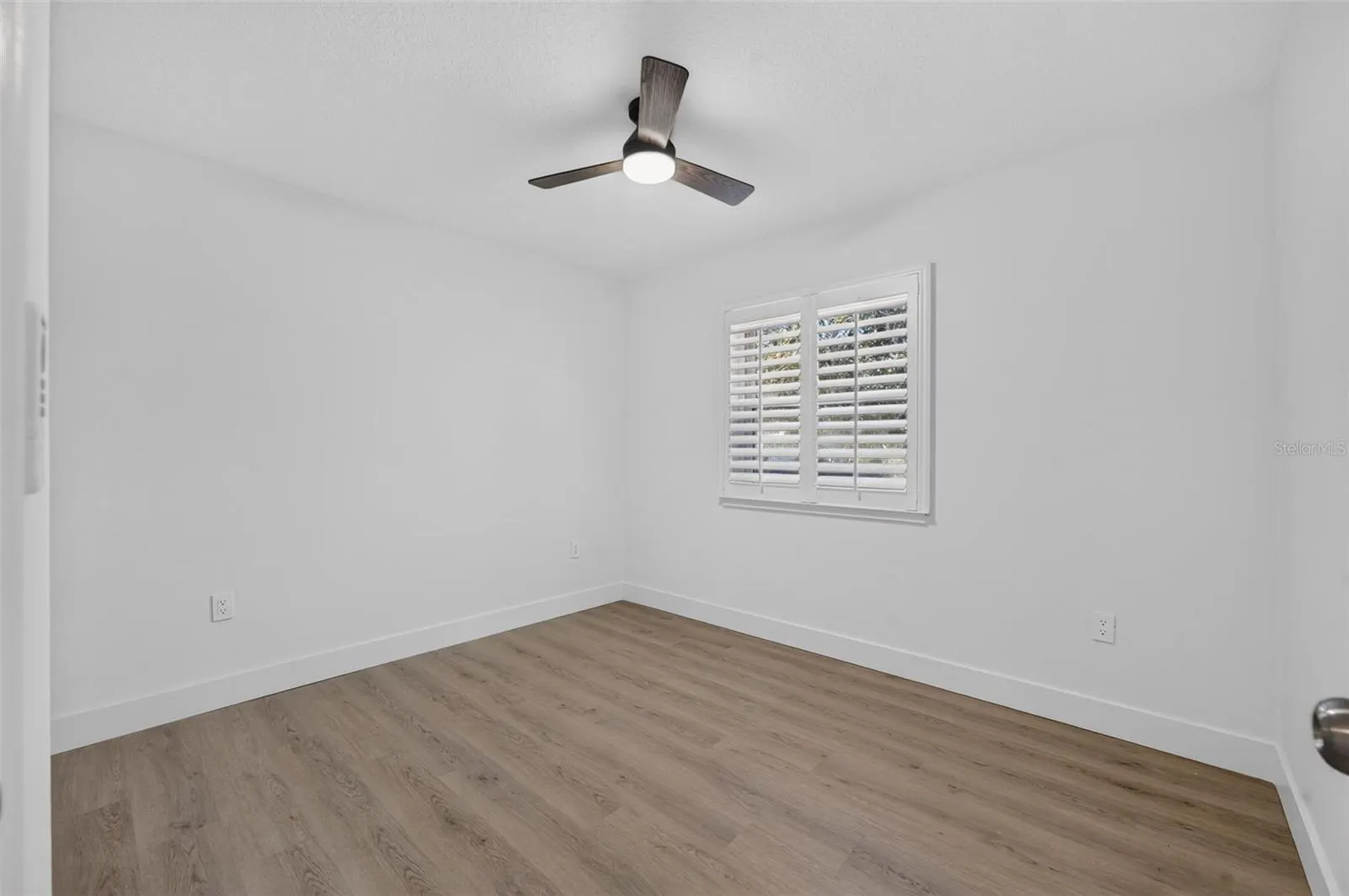 326 COBLE DR