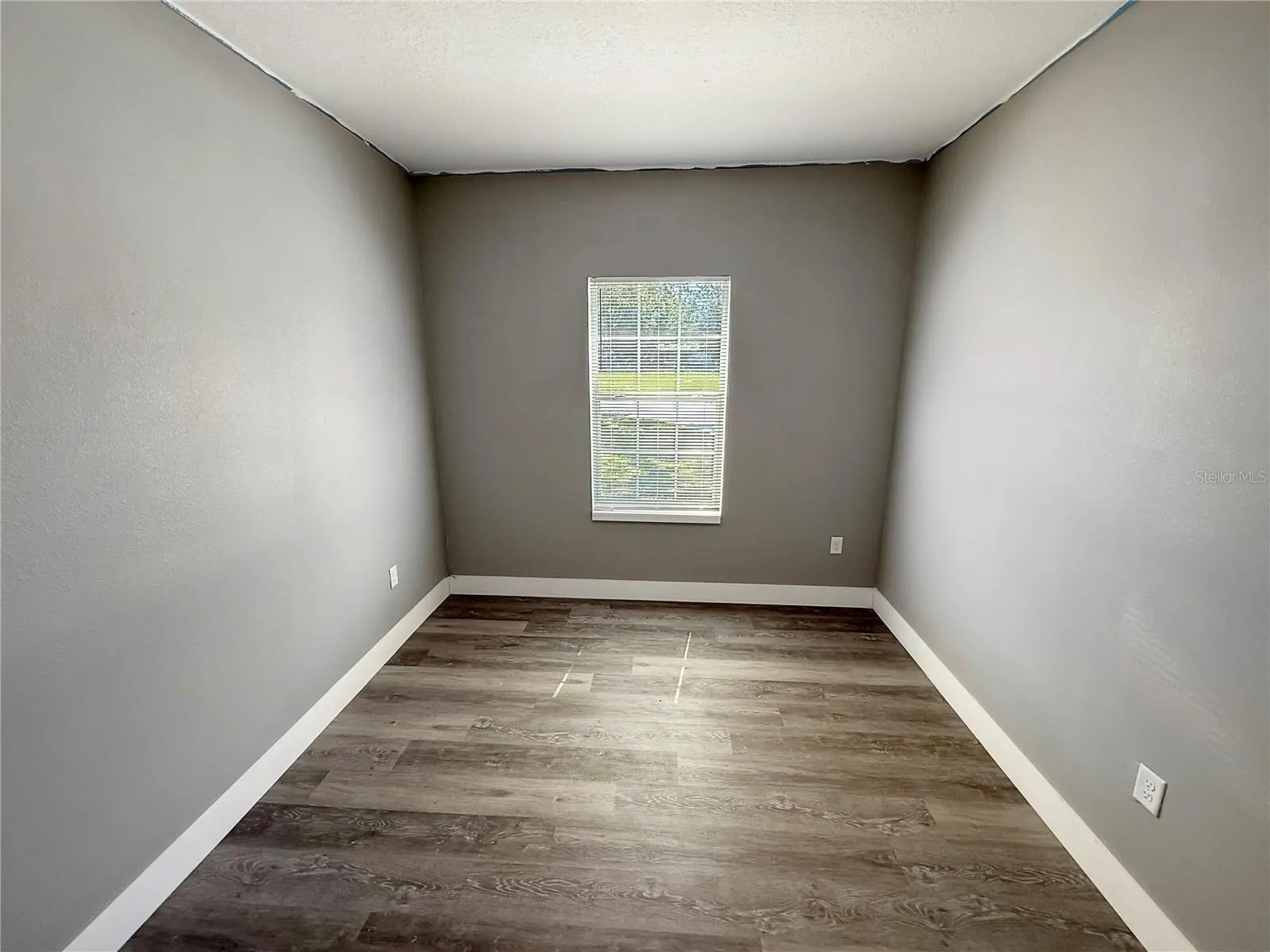 642 DR JA WILTSHIRE AVE W #2 #2