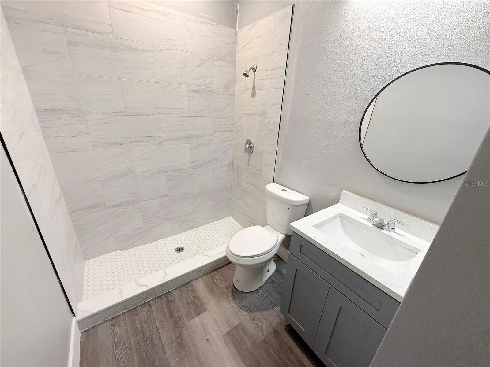642 DR JA WILTSHIRE AVE W #2 #2