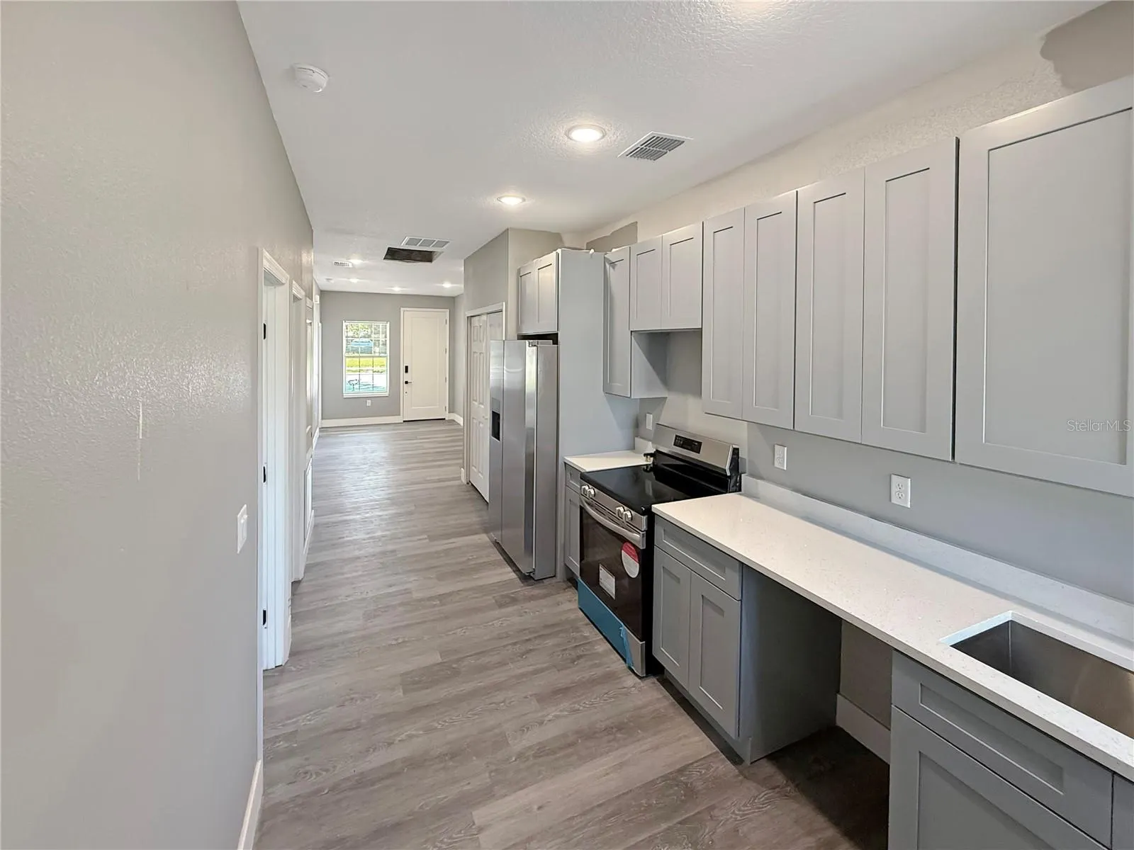 642 DR JA WILTSHIRE AVE W #2 #2