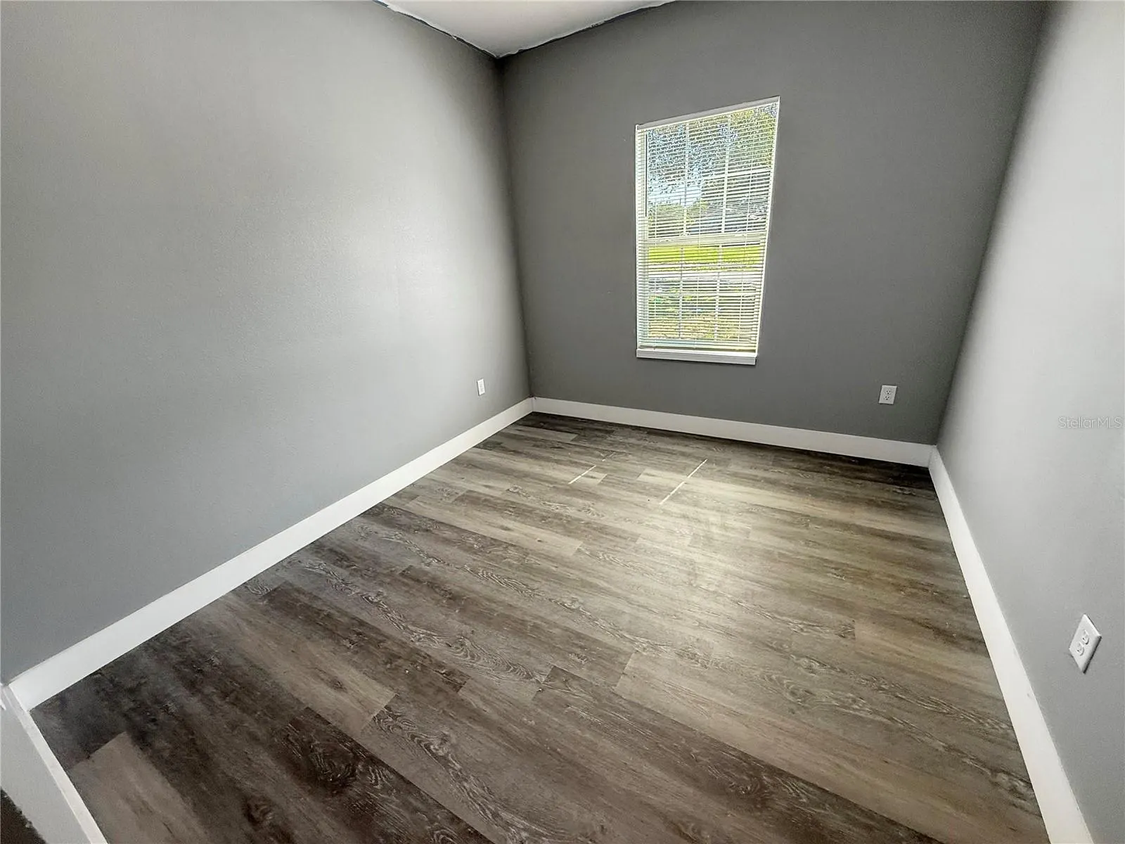 642 DR JA WILTSHIRE AVE W #2 #2