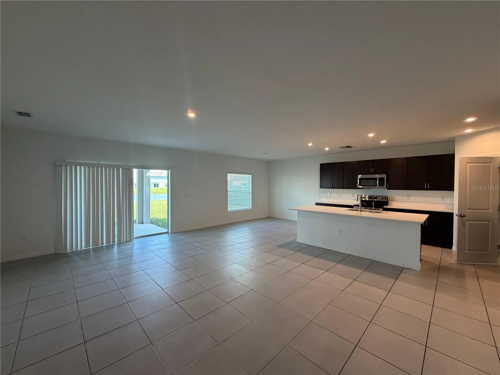 239 ZIRCON RD