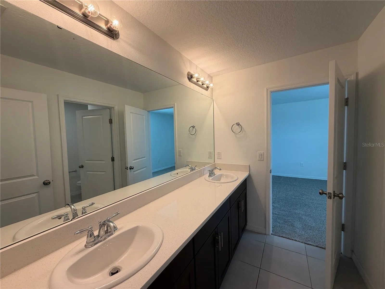 239 ZIRCON RD