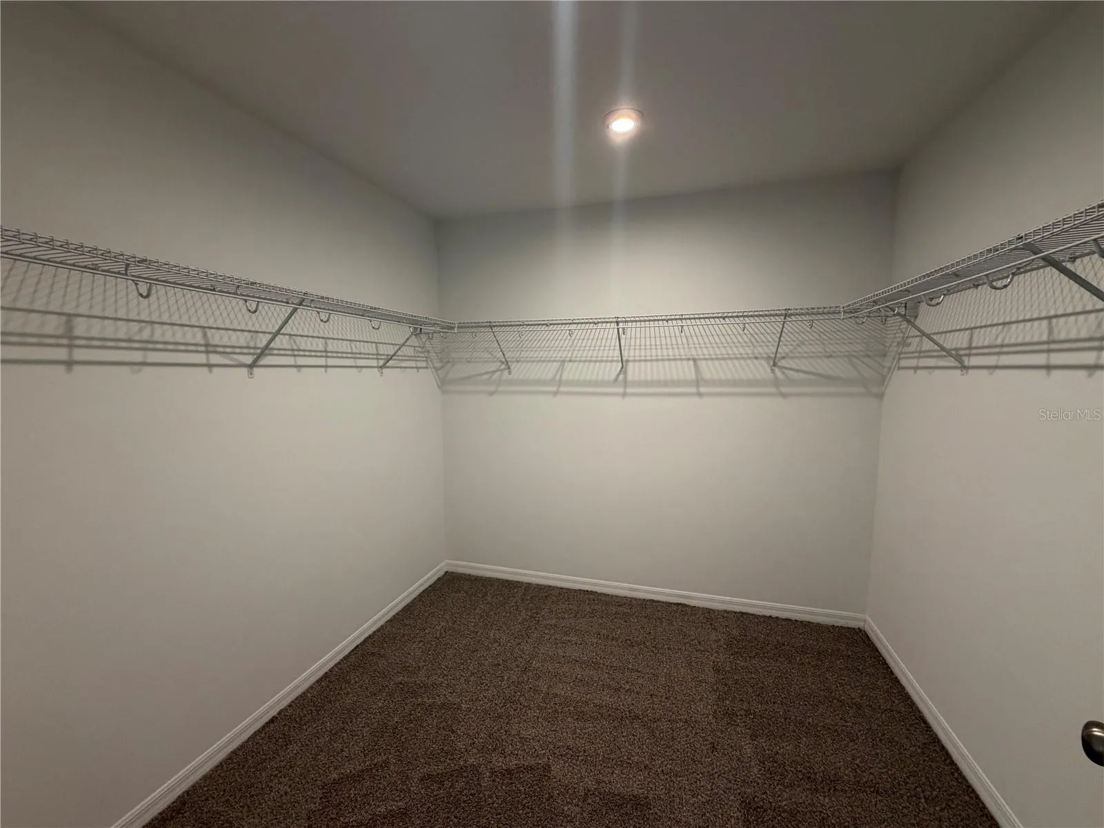 239 ZIRCON RD
