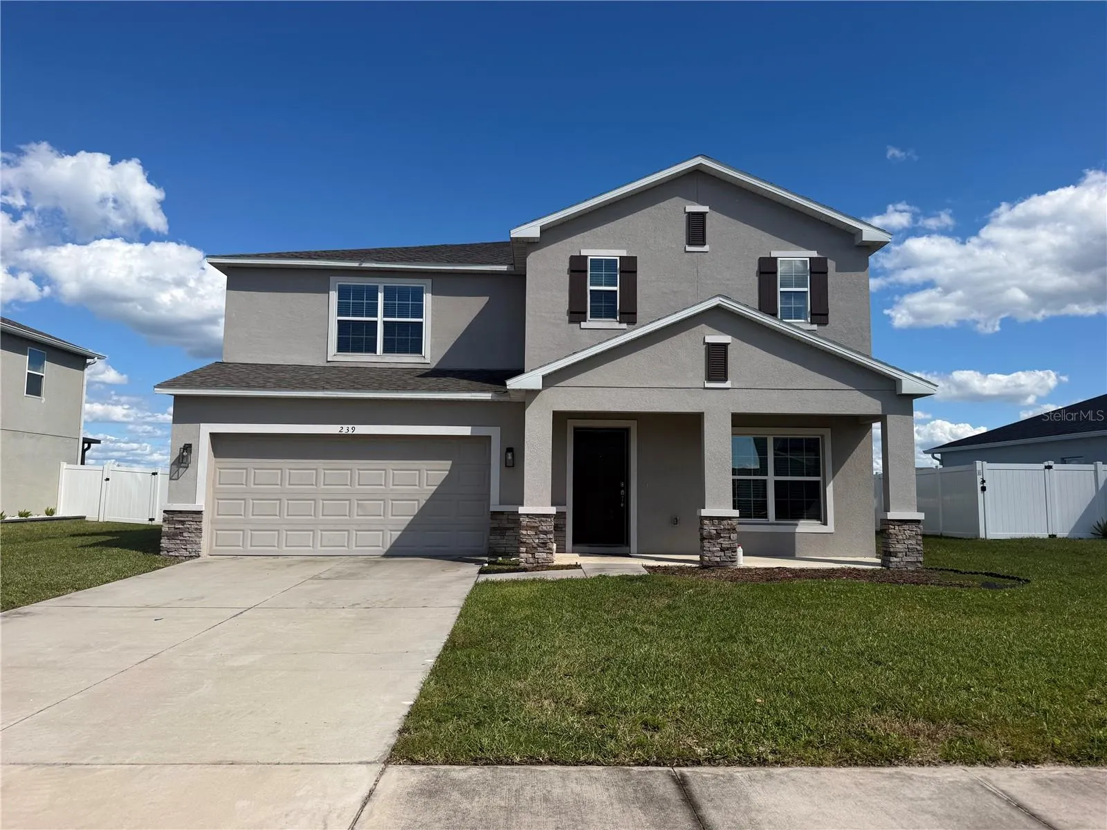 239 ZIRCON RD