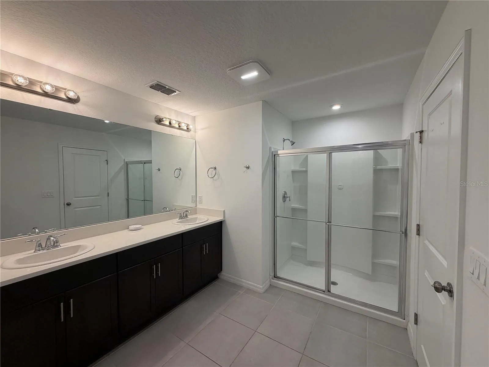 239 ZIRCON RD