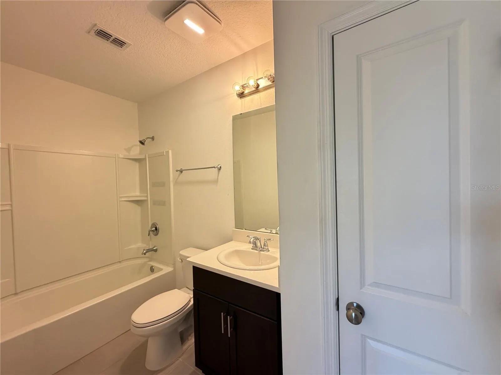 239 ZIRCON RD