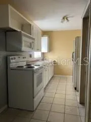 1407 WHITEWOOD DR