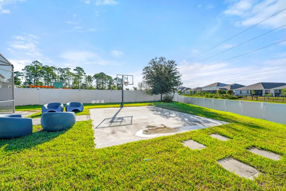 9560 LAUNCH POINT RD