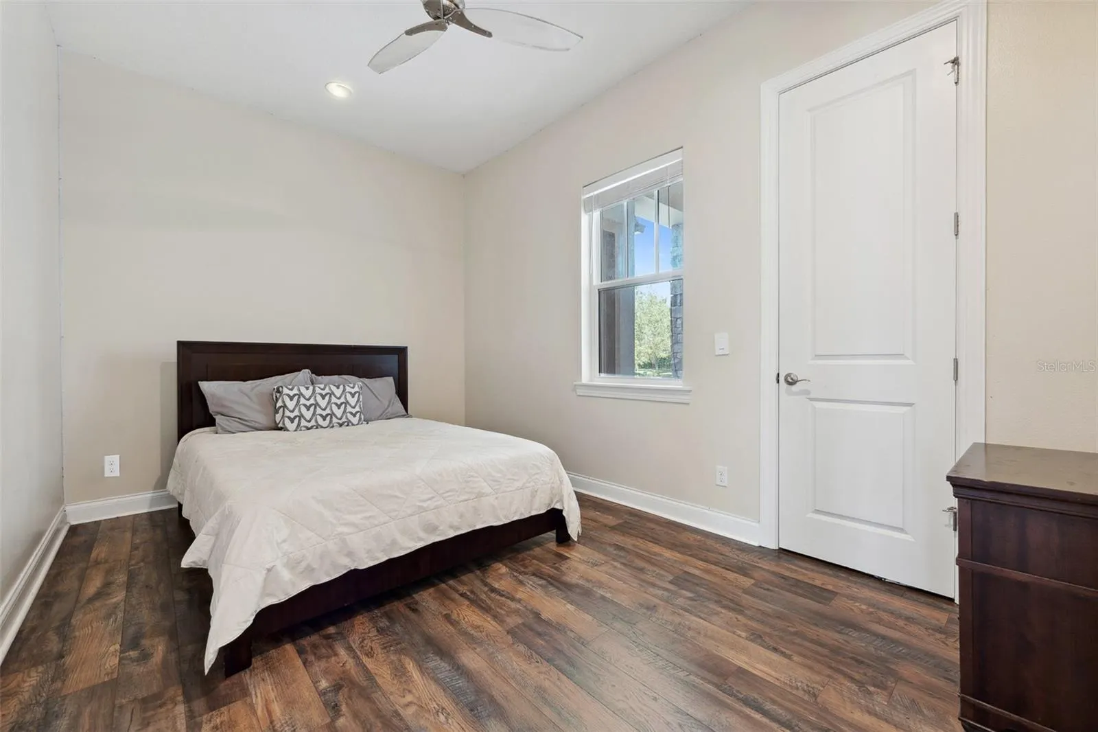 13137 LOWER HARDEN AVE