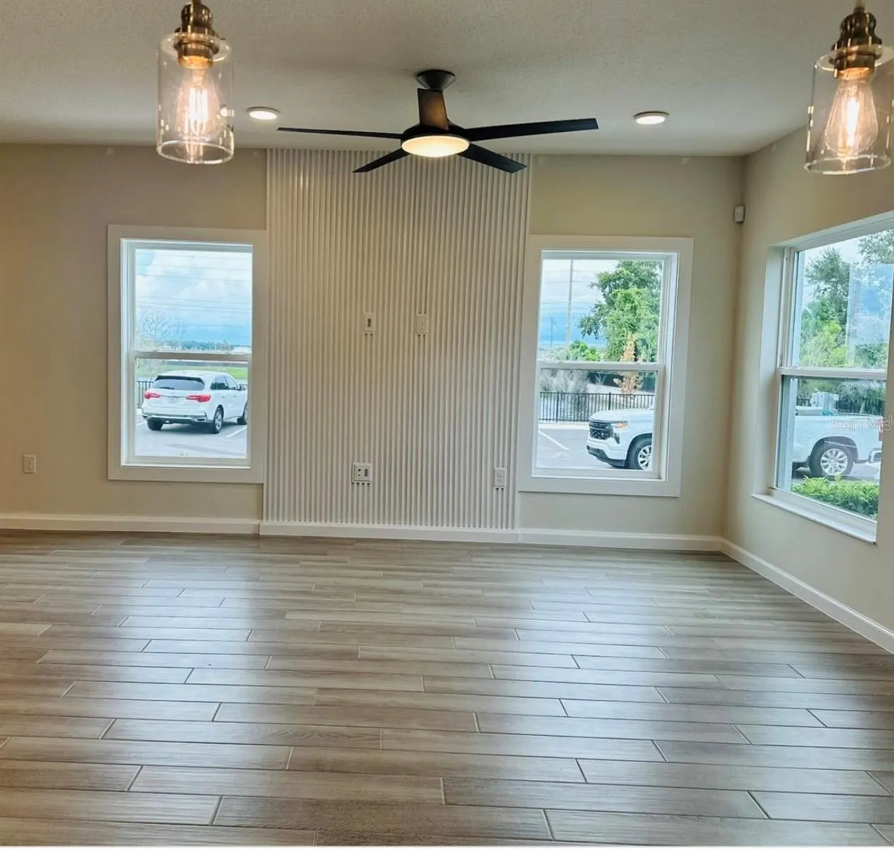 2895 NARCOOSSEE COMMONS WAY