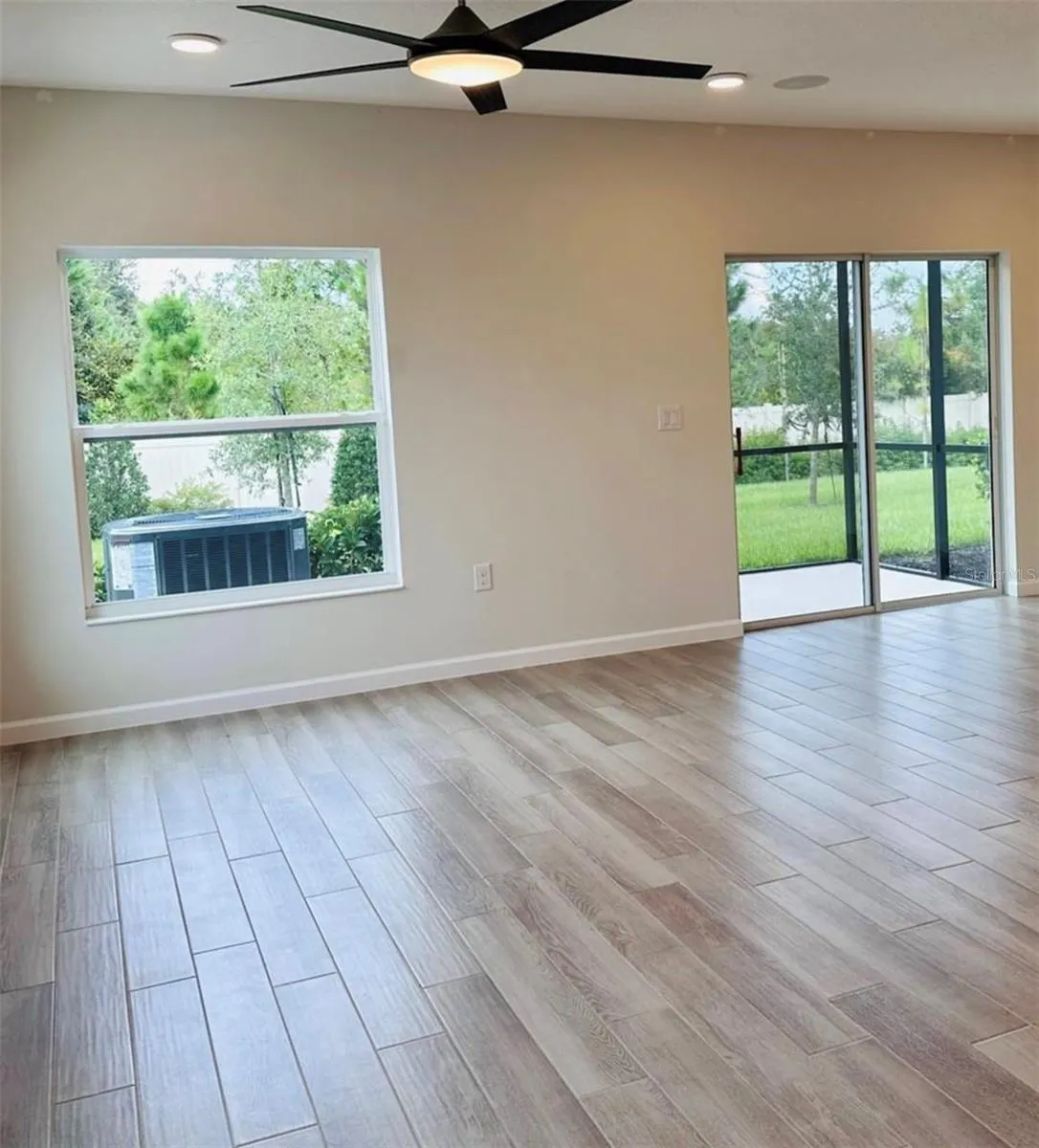 2895 NARCOOSSEE COMMONS WAY
