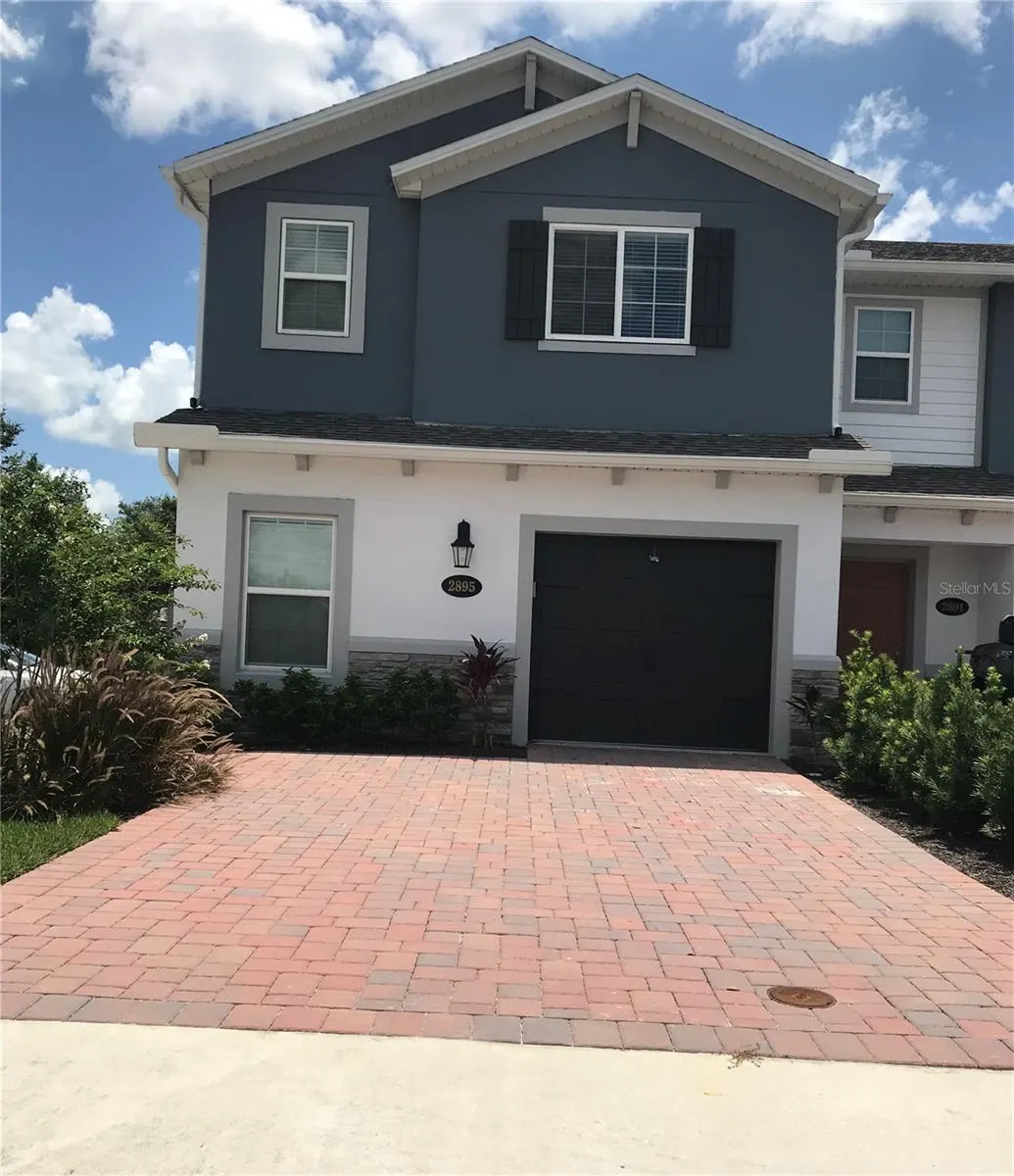 2895 NARCOOSSEE COMMONS WAY
