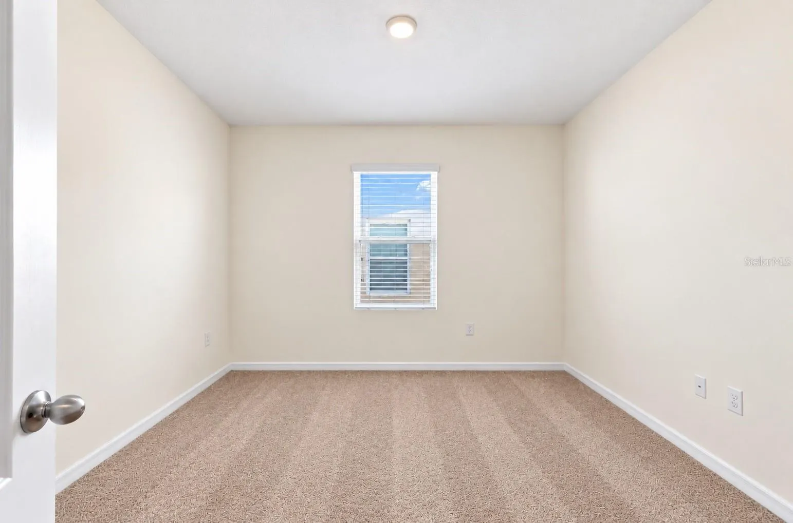 3132 COUNTRY CLUB CIR