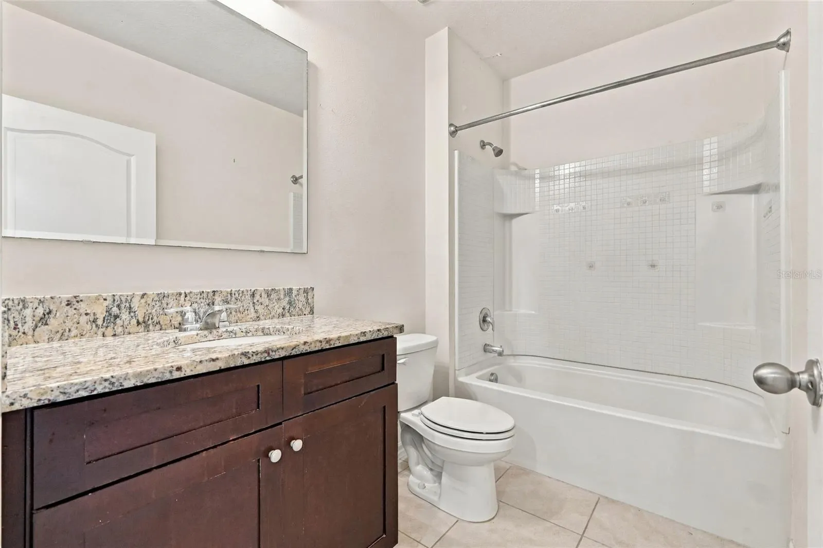 3132 COUNTRY CLUB CIR