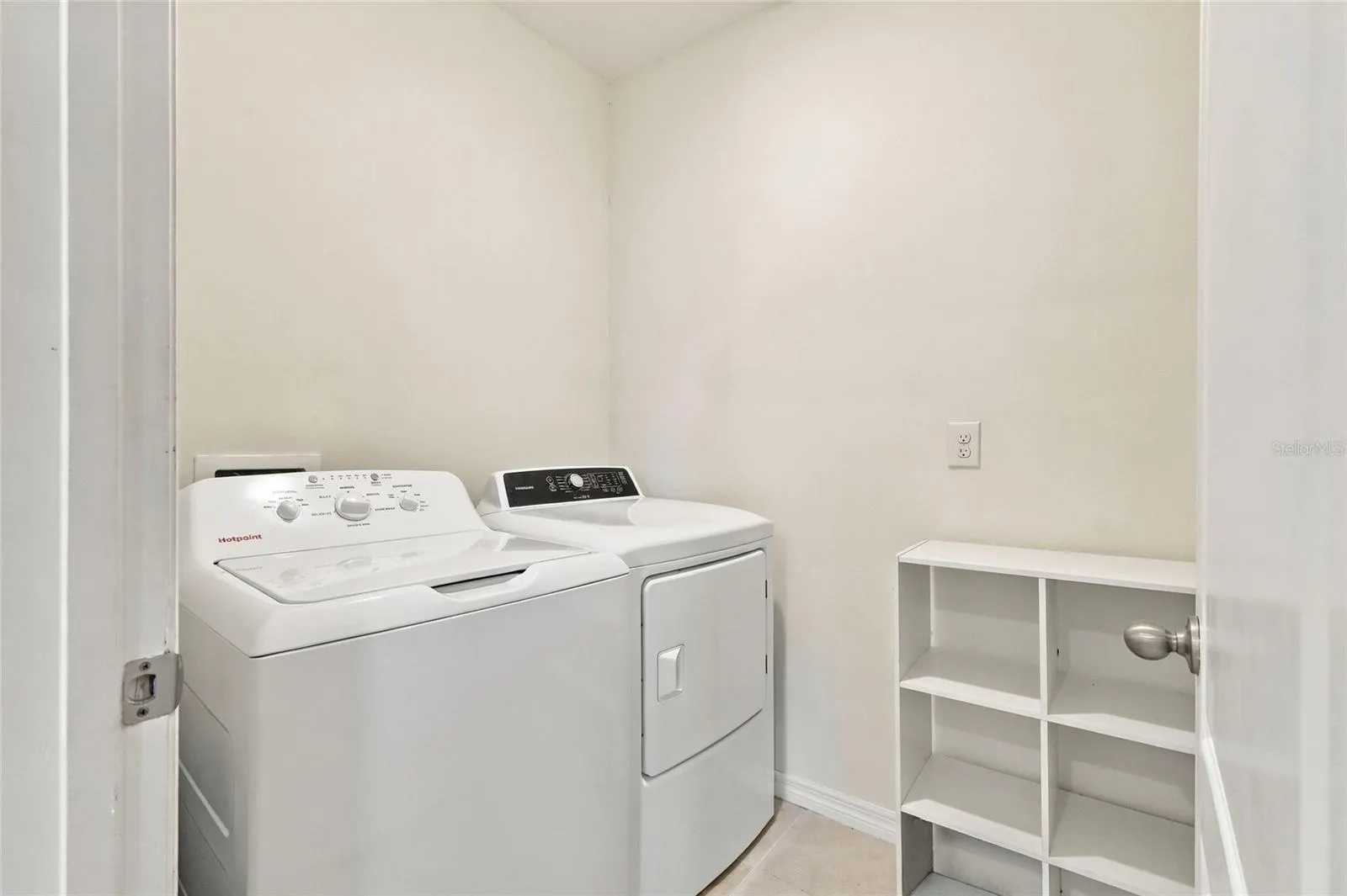 3132 COUNTRY CLUB CIR