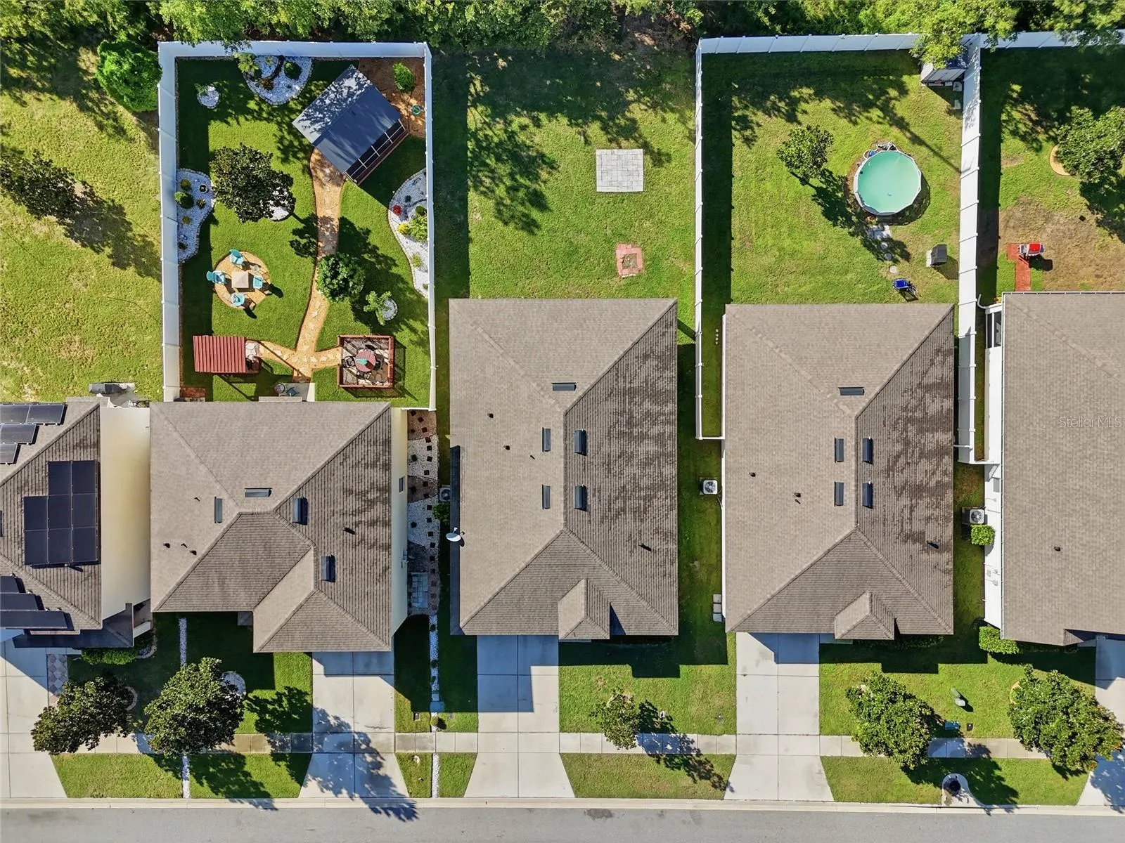 3132 COUNTRY CLUB CIR