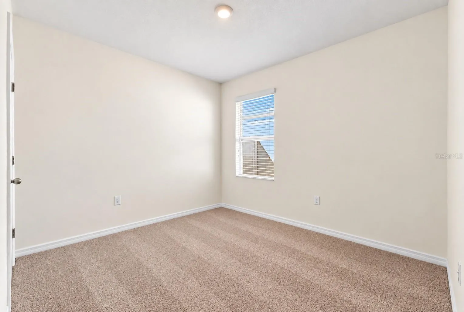 3132 COUNTRY CLUB CIR