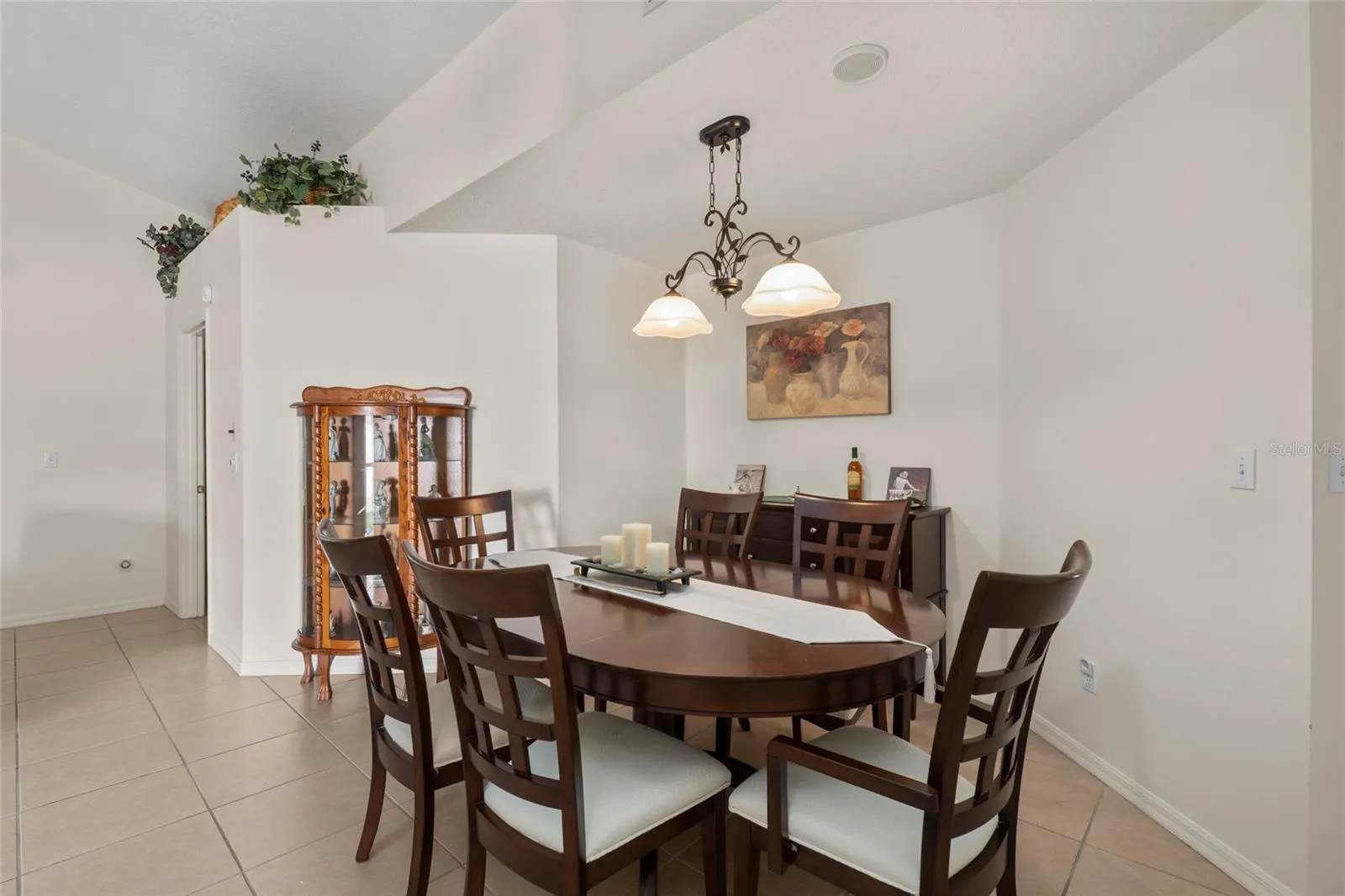 124 HIGH VISTA DR