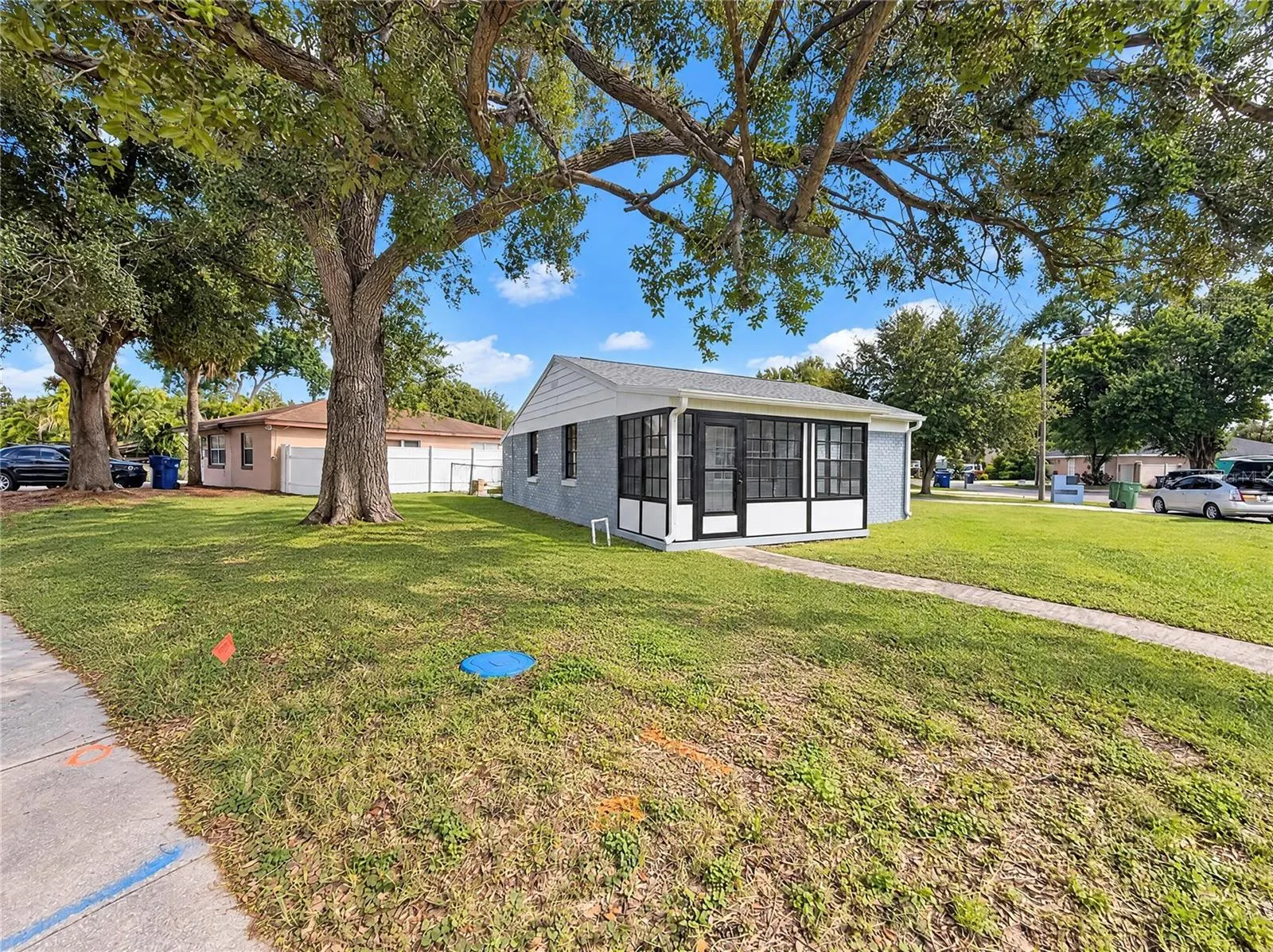 4505 N HABANA AVE