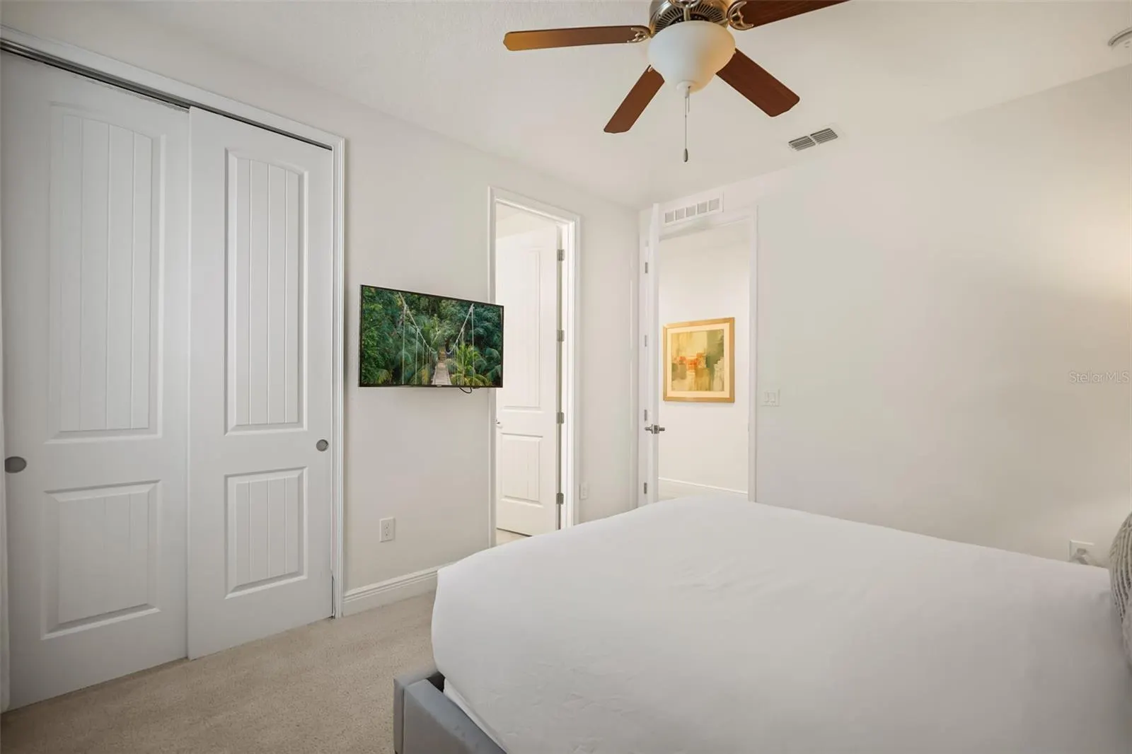 231 MINTON LOOP