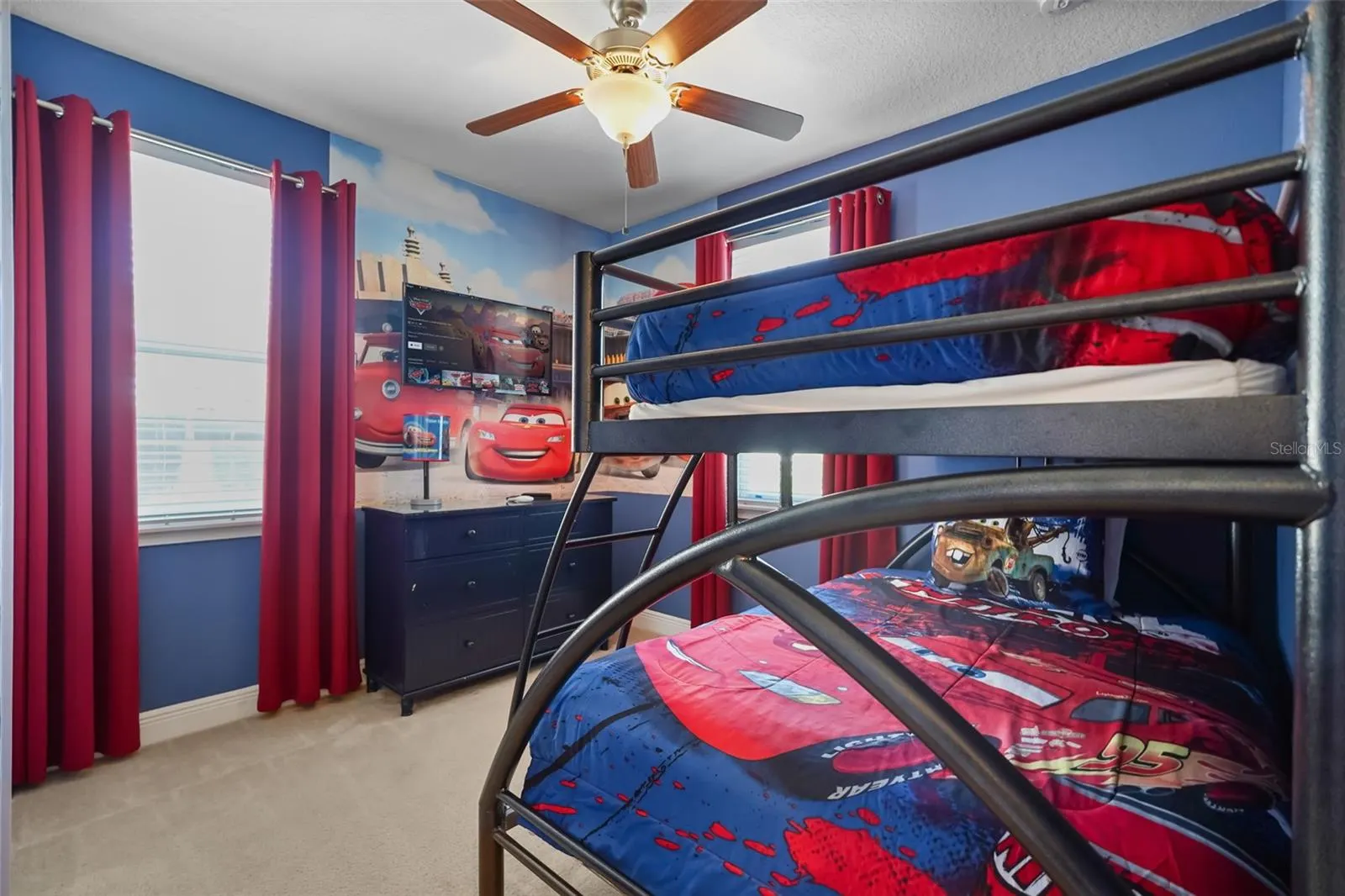231 MINTON LOOP