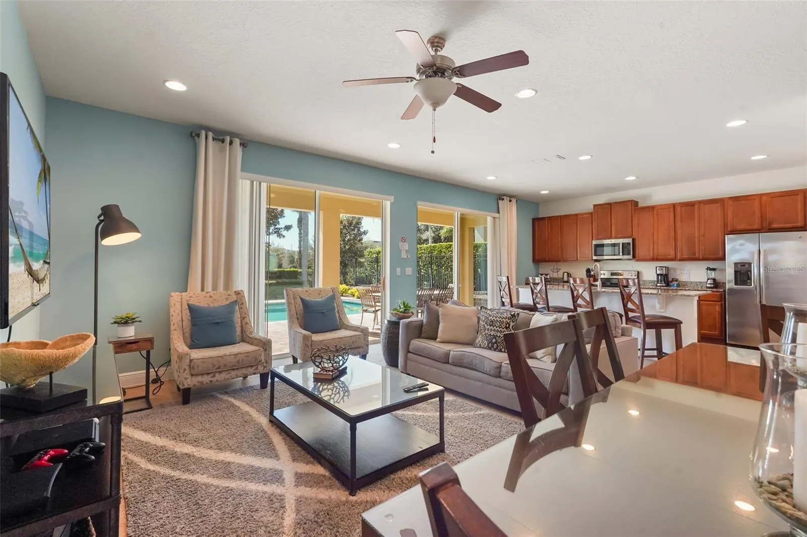 231 MINTON LOOP