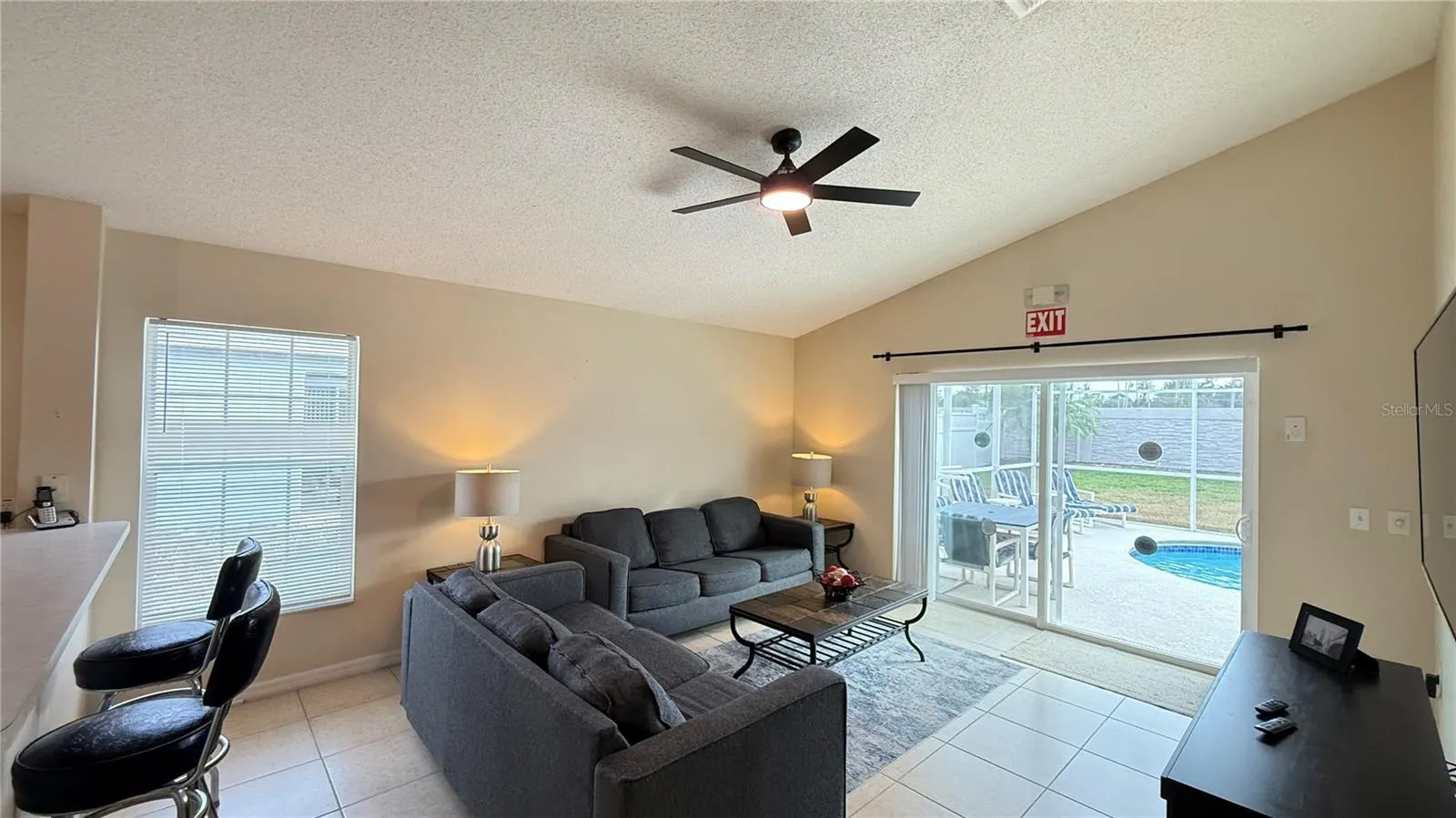7979 MAGNOLIA BEND CT
