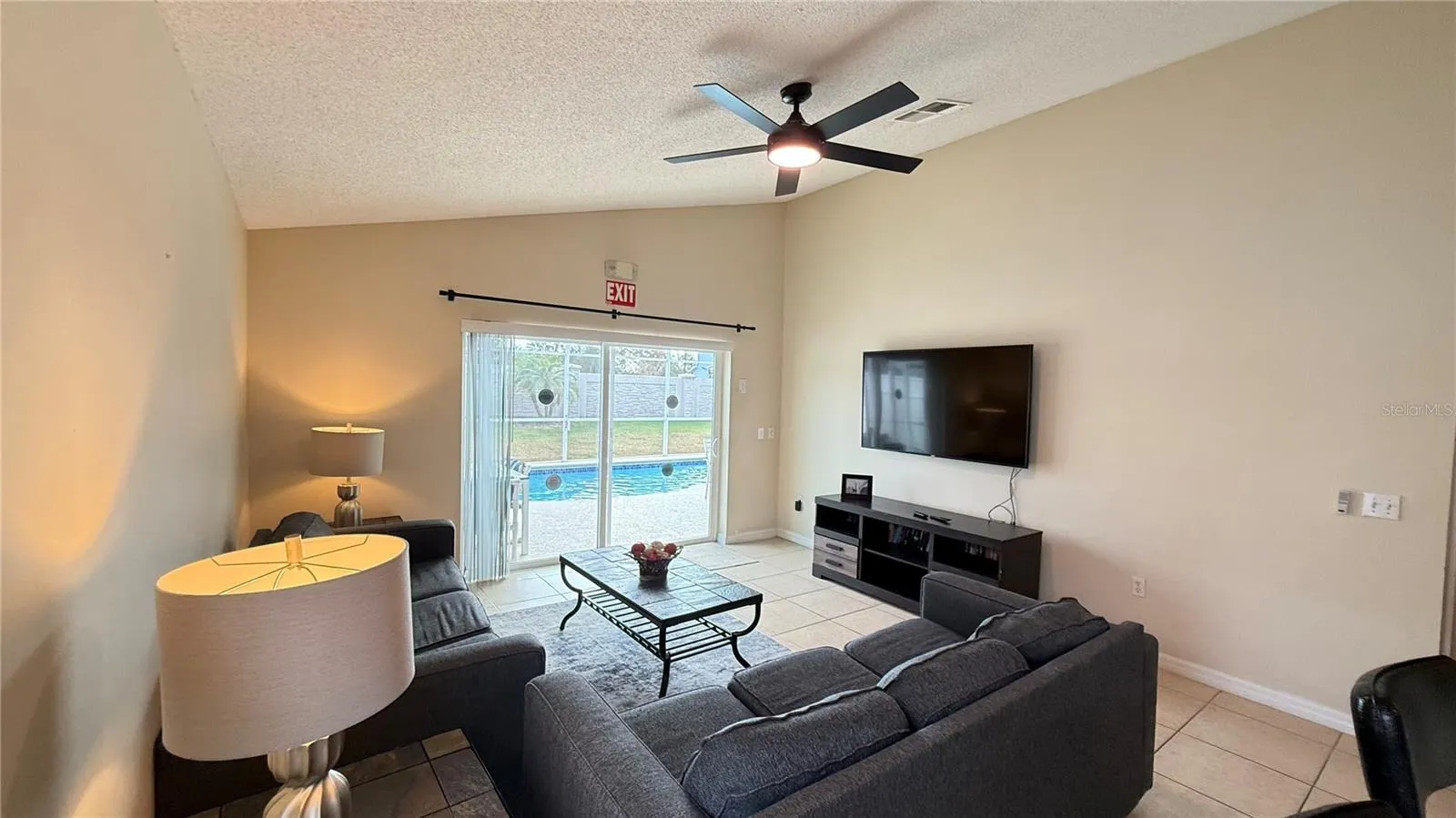 7979 MAGNOLIA BEND CT