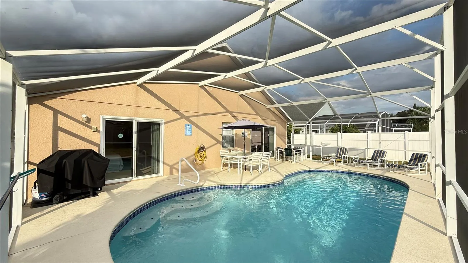 7979 MAGNOLIA BEND CT