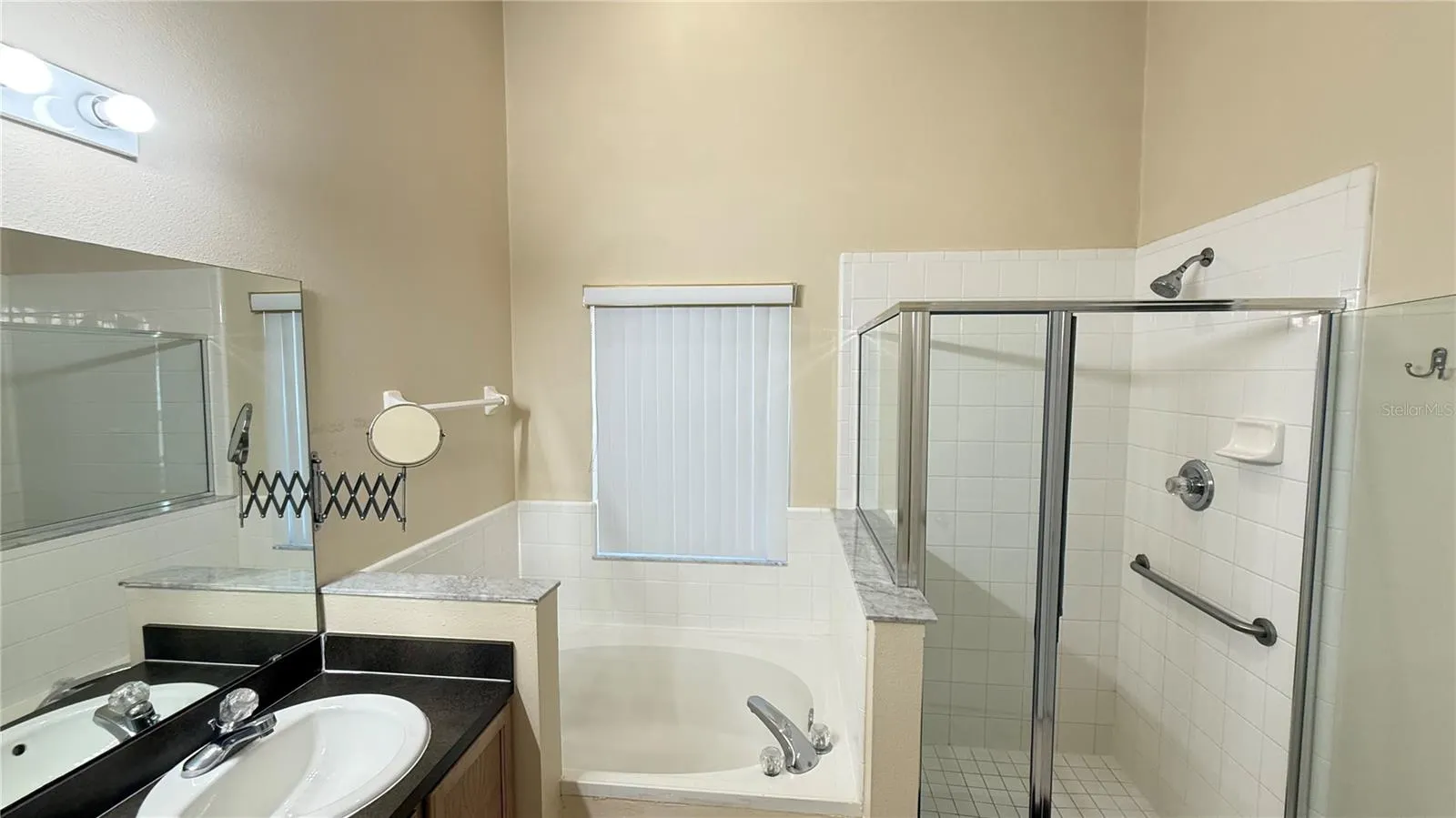 7979 MAGNOLIA BEND CT