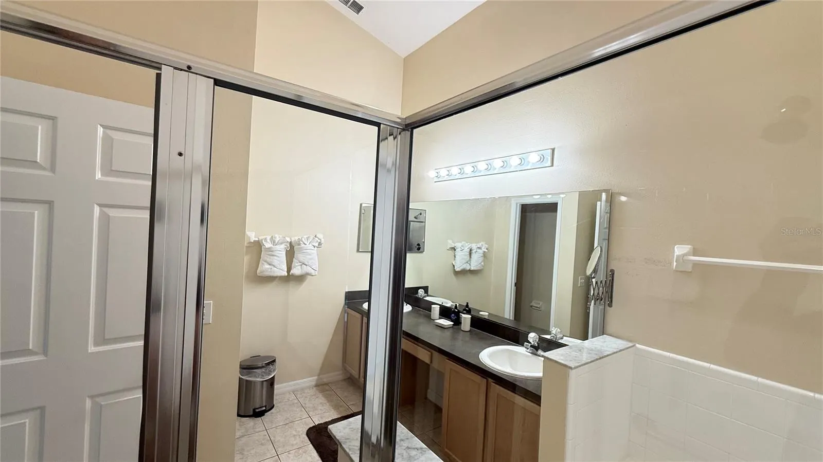 7979 MAGNOLIA BEND CT