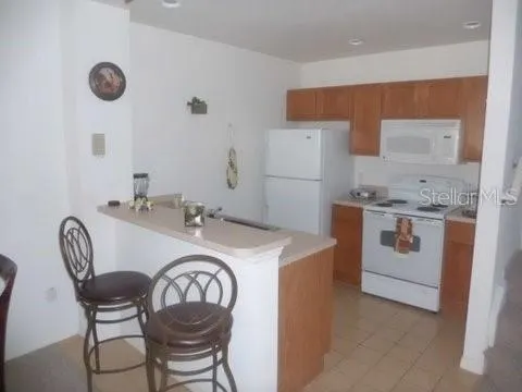 4600 YELLOWGOLD RD W #103 #103