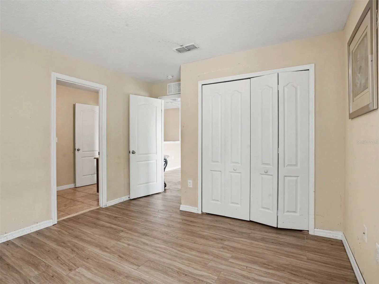 1120 CYPRESS POINTE BLVD