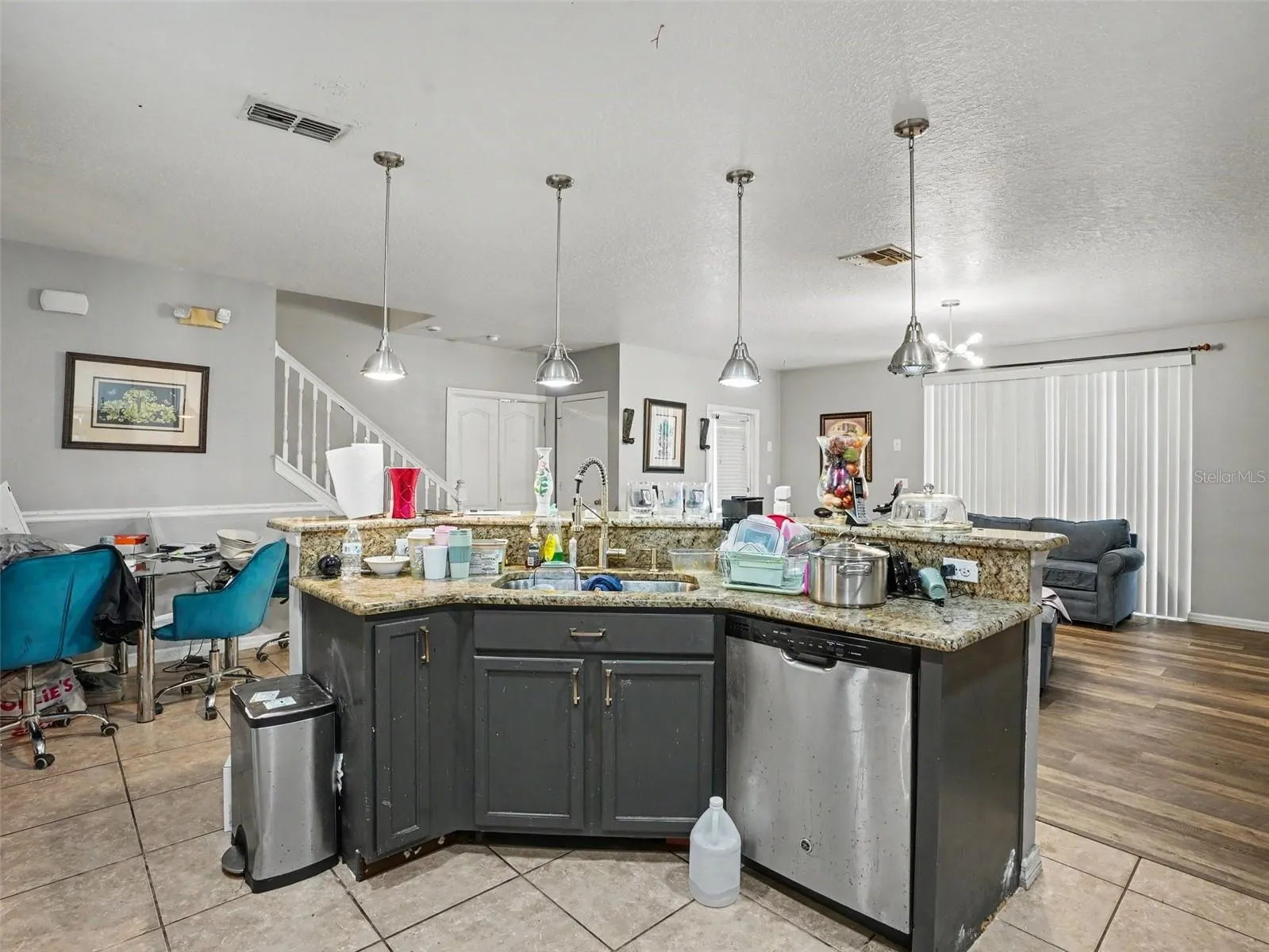 1120 CYPRESS POINTE BLVD