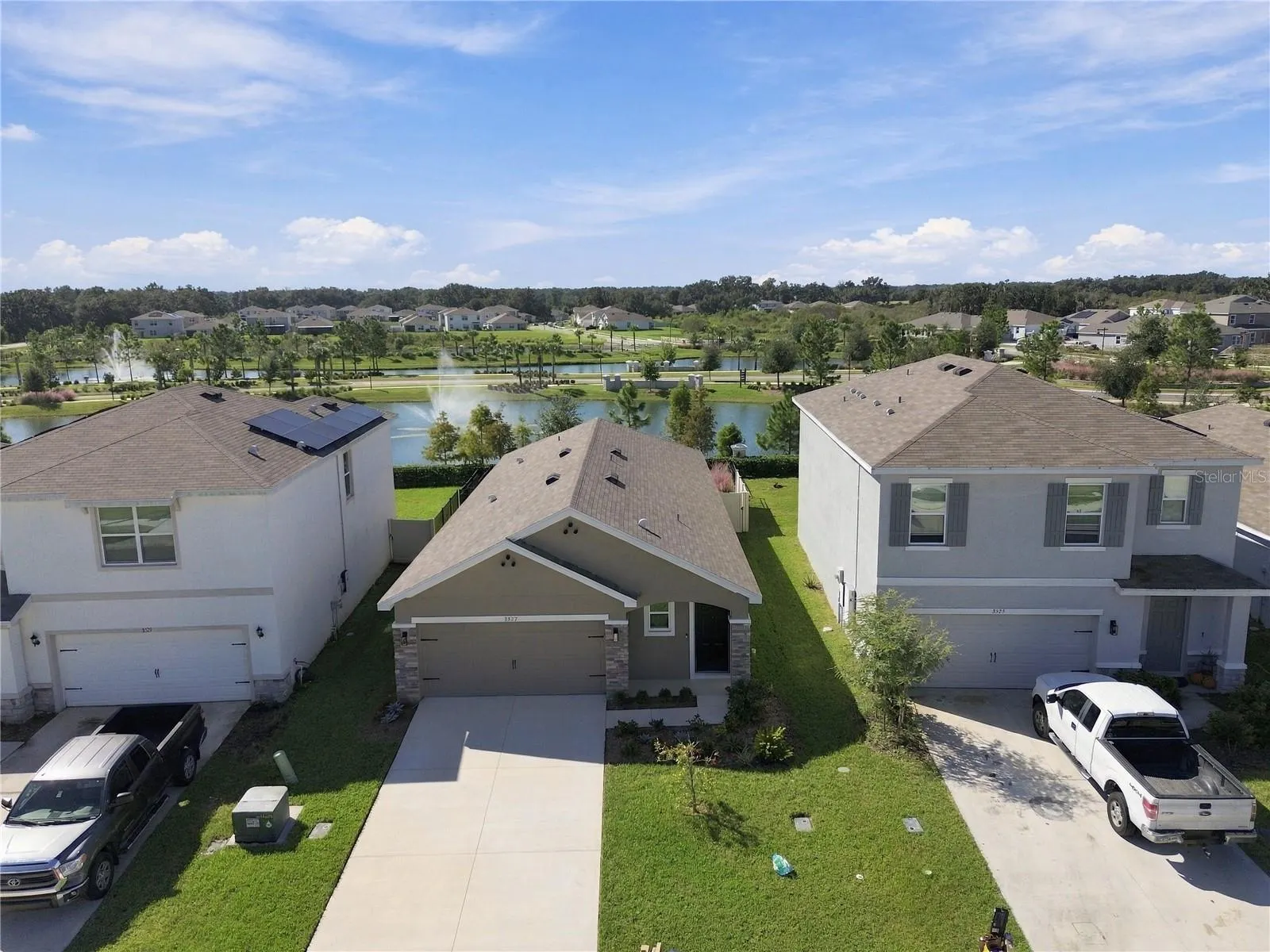 3527 MAPLE GROVE WAY