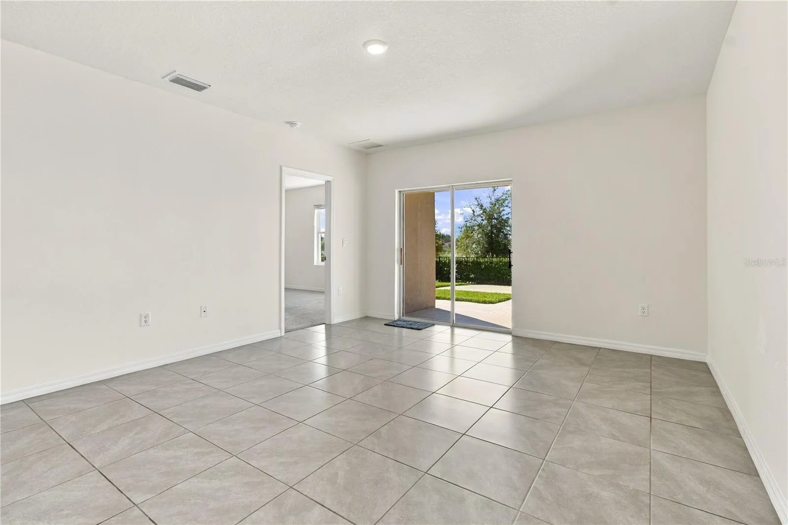 3527 MAPLE GROVE WAY