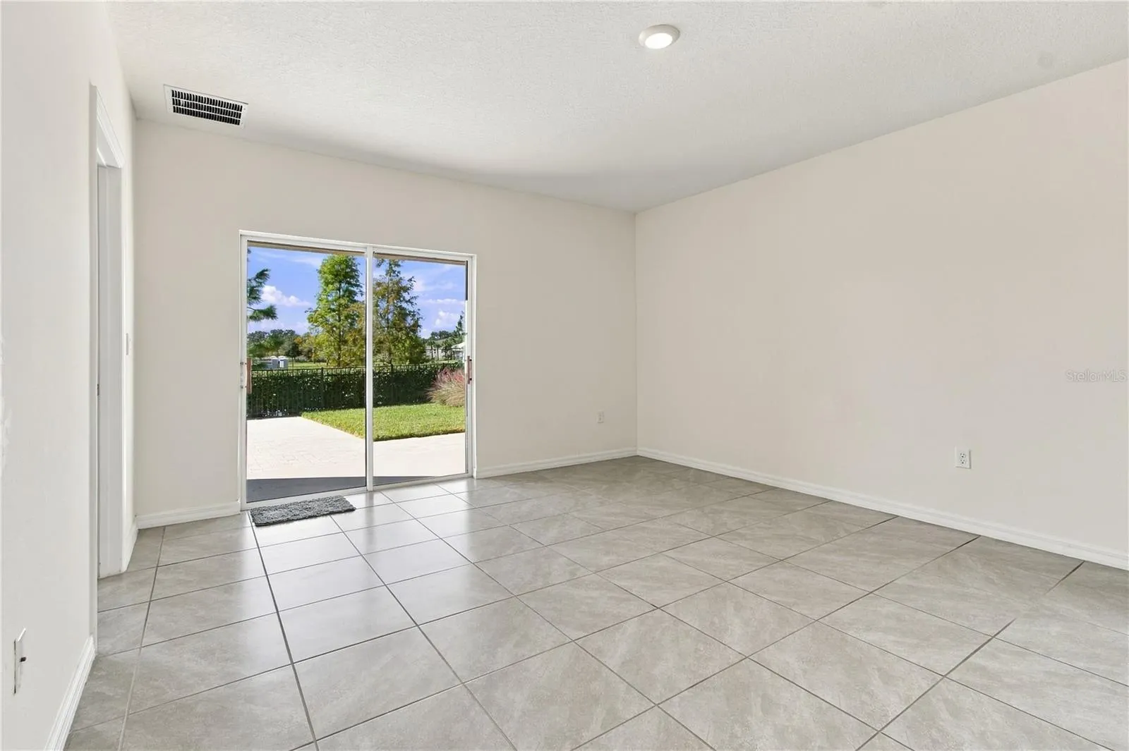 3527 MAPLE GROVE WAY