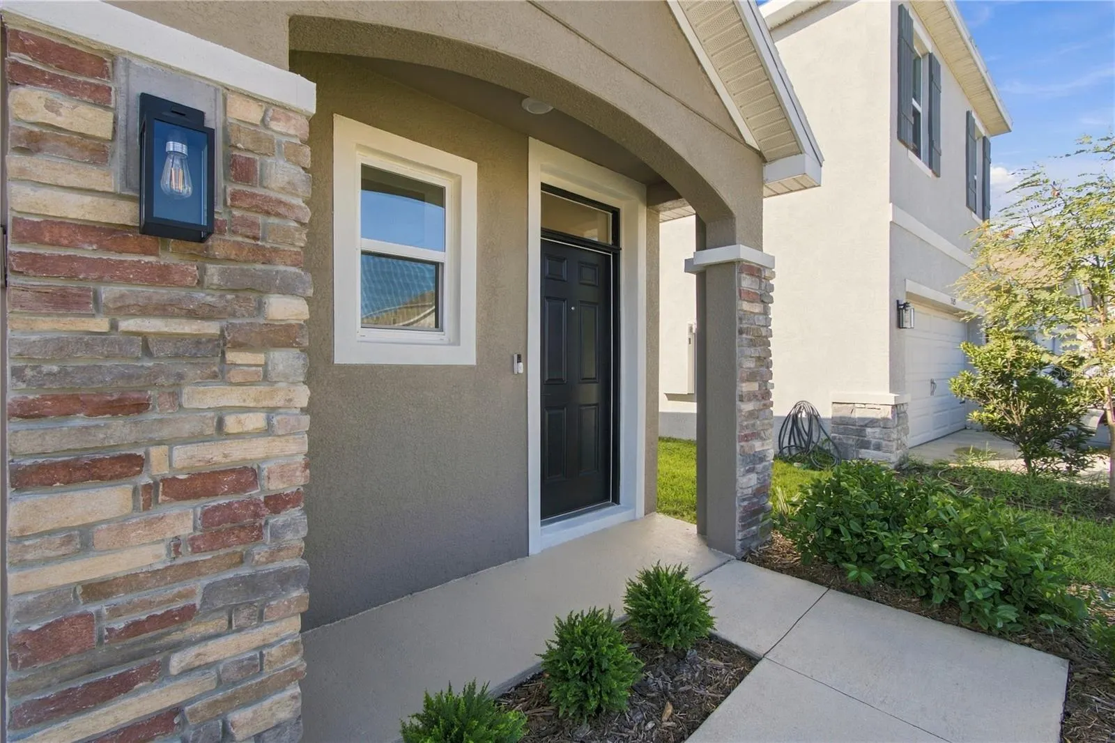 3527 MAPLE GROVE WAY