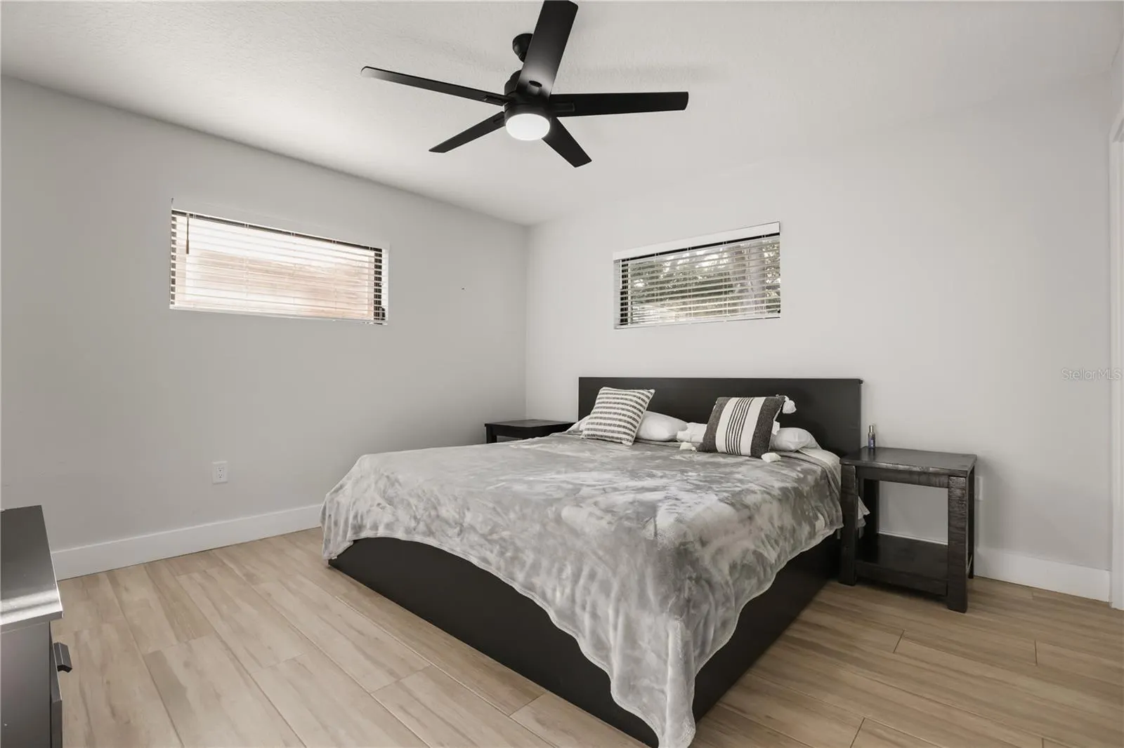 1708 OVERLAKE AVE