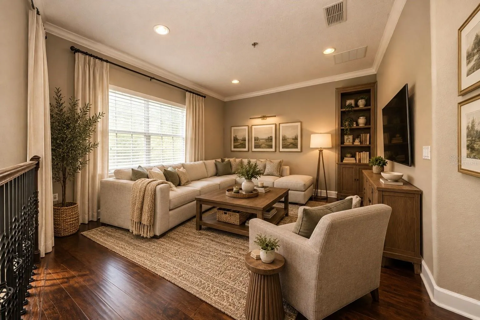1726 ASTOR FARMS PL