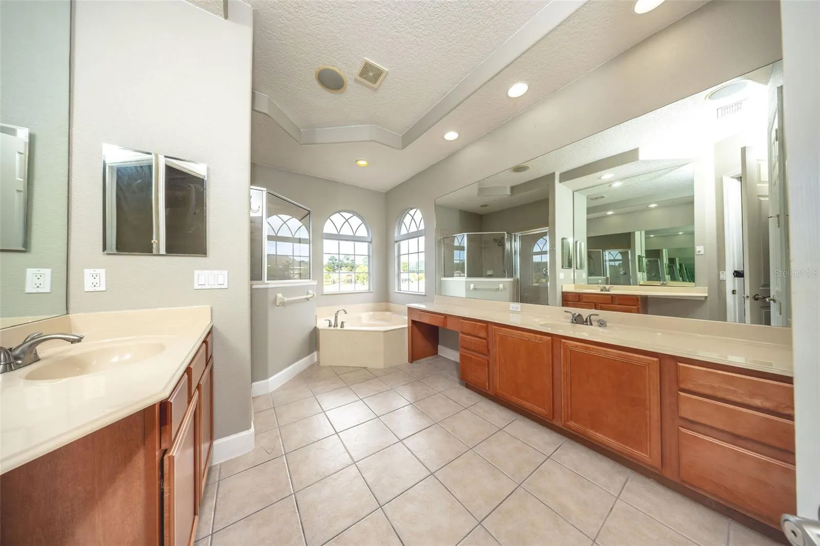 1726 ASTOR FARMS PL